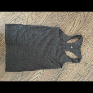 Lululemon size 4 gray workout tank